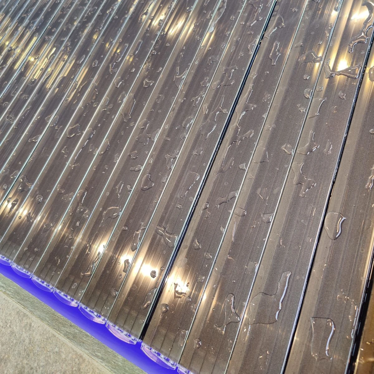 Aquadeck PC Graphite Lamellen 4 Aquadeck PC Graphite Lamellen - Afbeelding 2